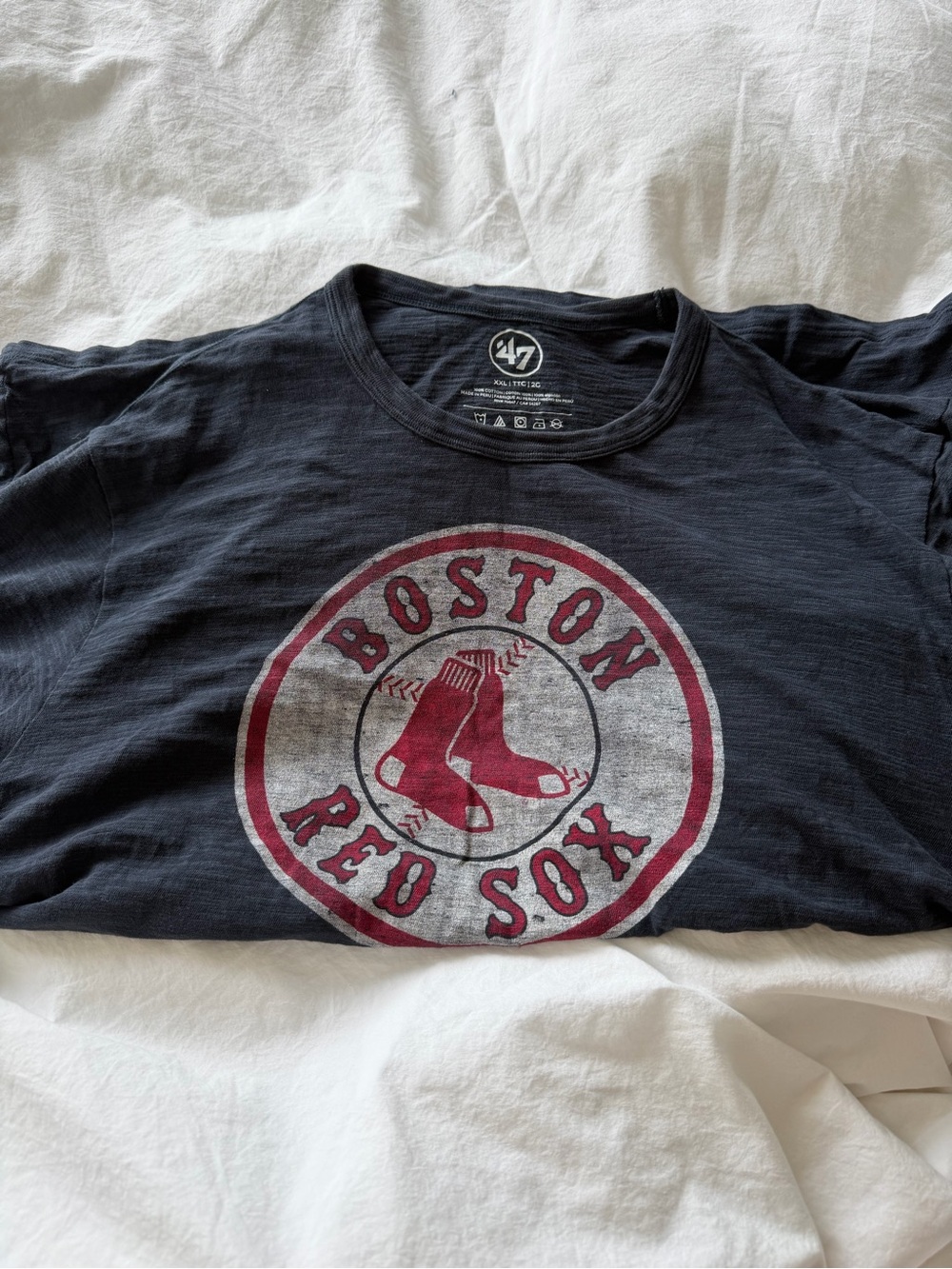 47 Boston Red Sox Navy and Red Graphic Tee